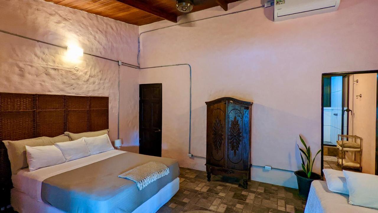 Kikazaru Beautiful Boutique Hotel With Pool (Adults Only) 마누엘안토니오 외부 사진